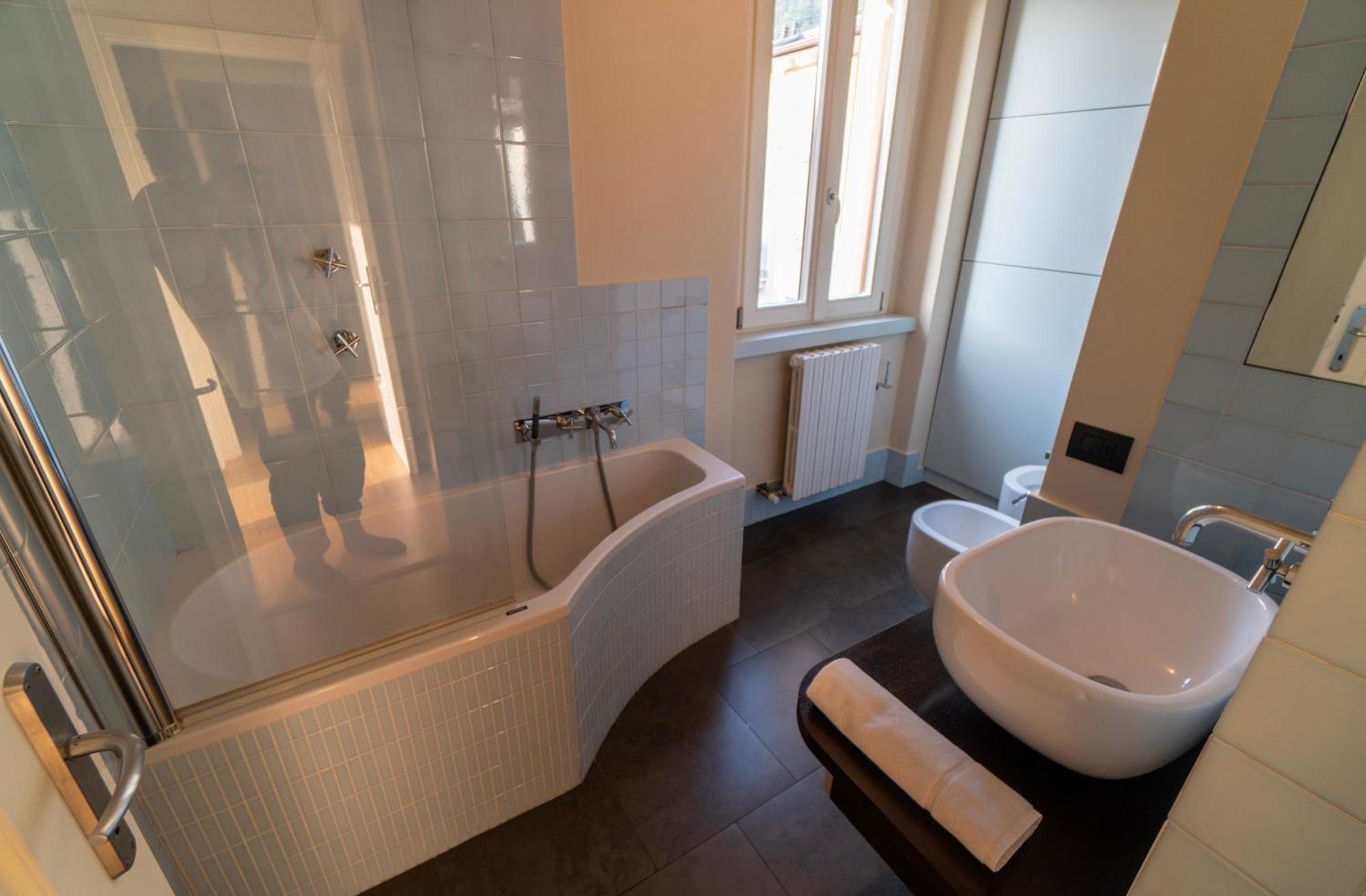 Casa Anzi Apartment โกโม ภายนอก รูปภาพ