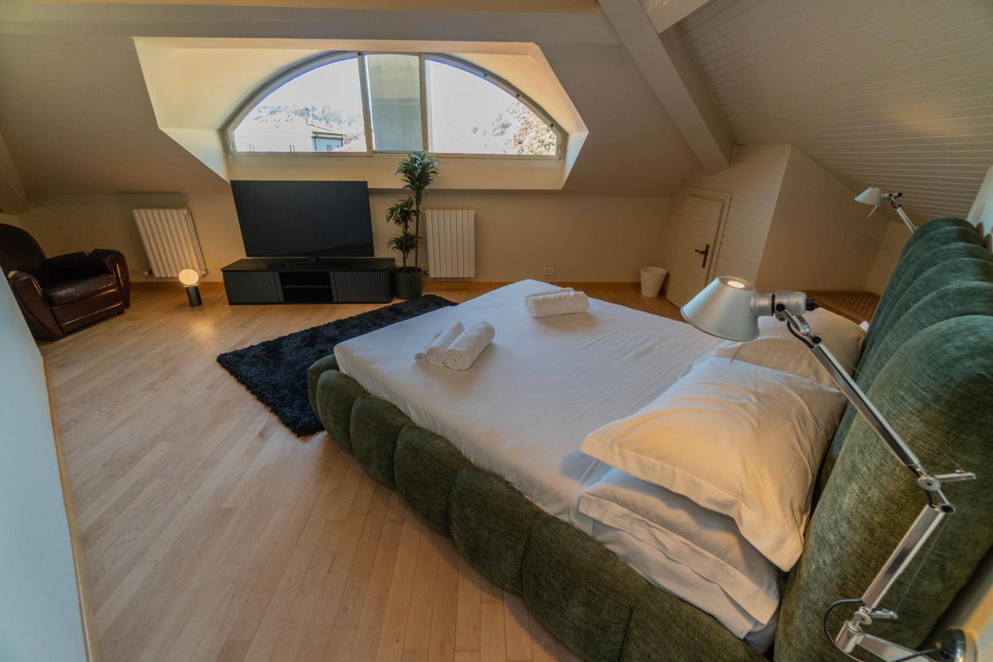Casa Anzi Apartment โกโม ภายนอก รูปภาพ